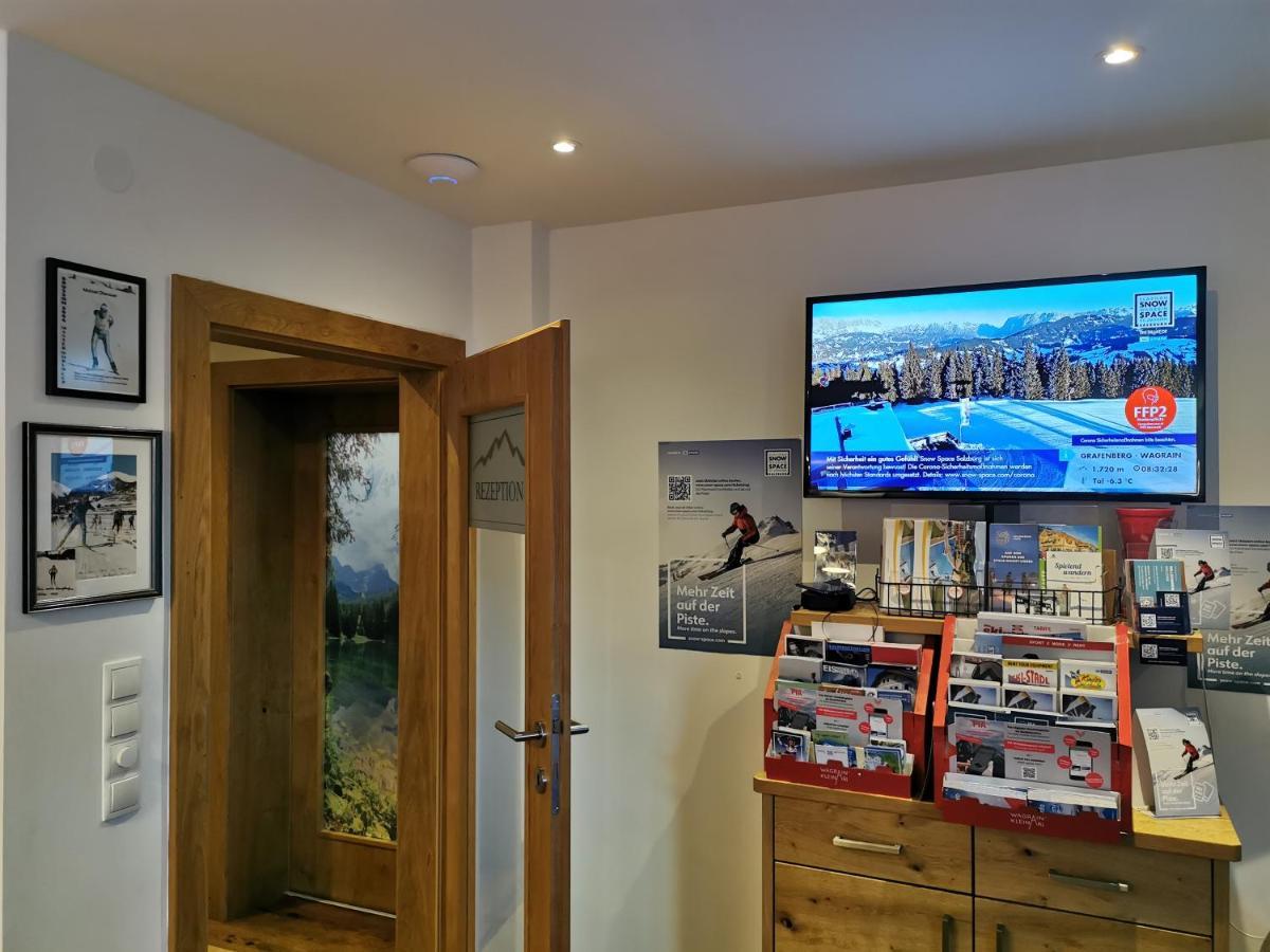 Oberauer Wagrain - Die Eco Familien Hotelpension B&B מראה חיצוני תמונה