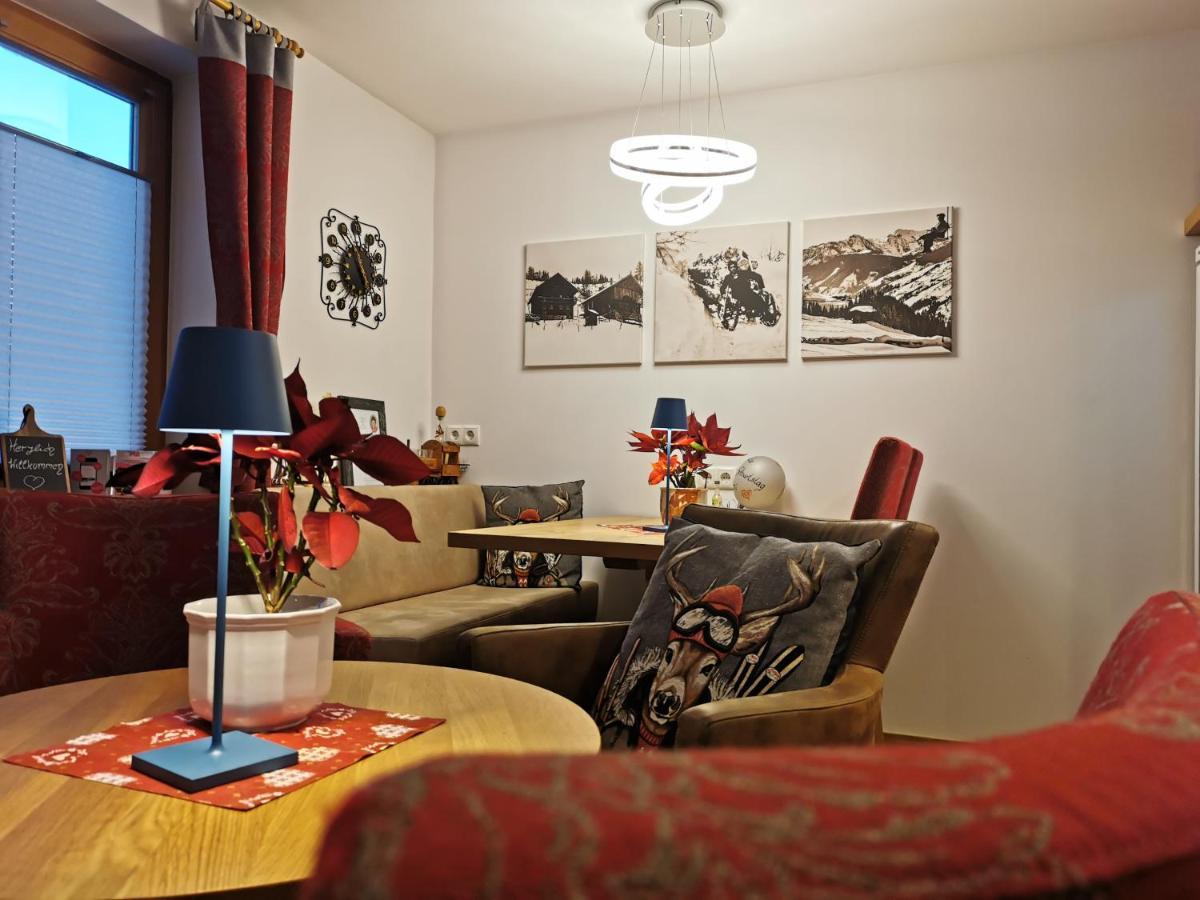 Oberauer Wagrain - Die Eco Familien Hotelpension B&B מראה חיצוני תמונה