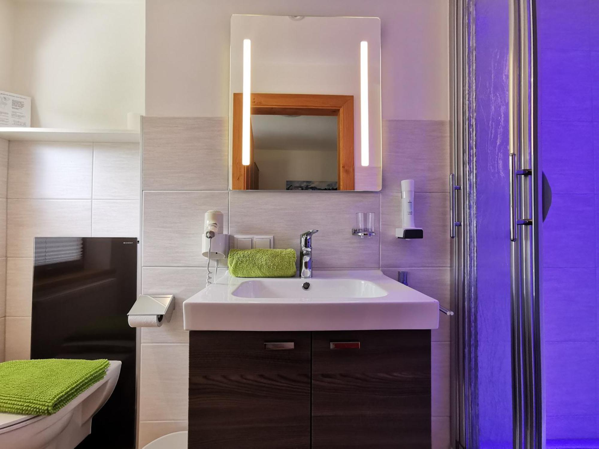Oberauer Wagrain - Die Eco Familien Hotelpension B&B מראה חיצוני תמונה