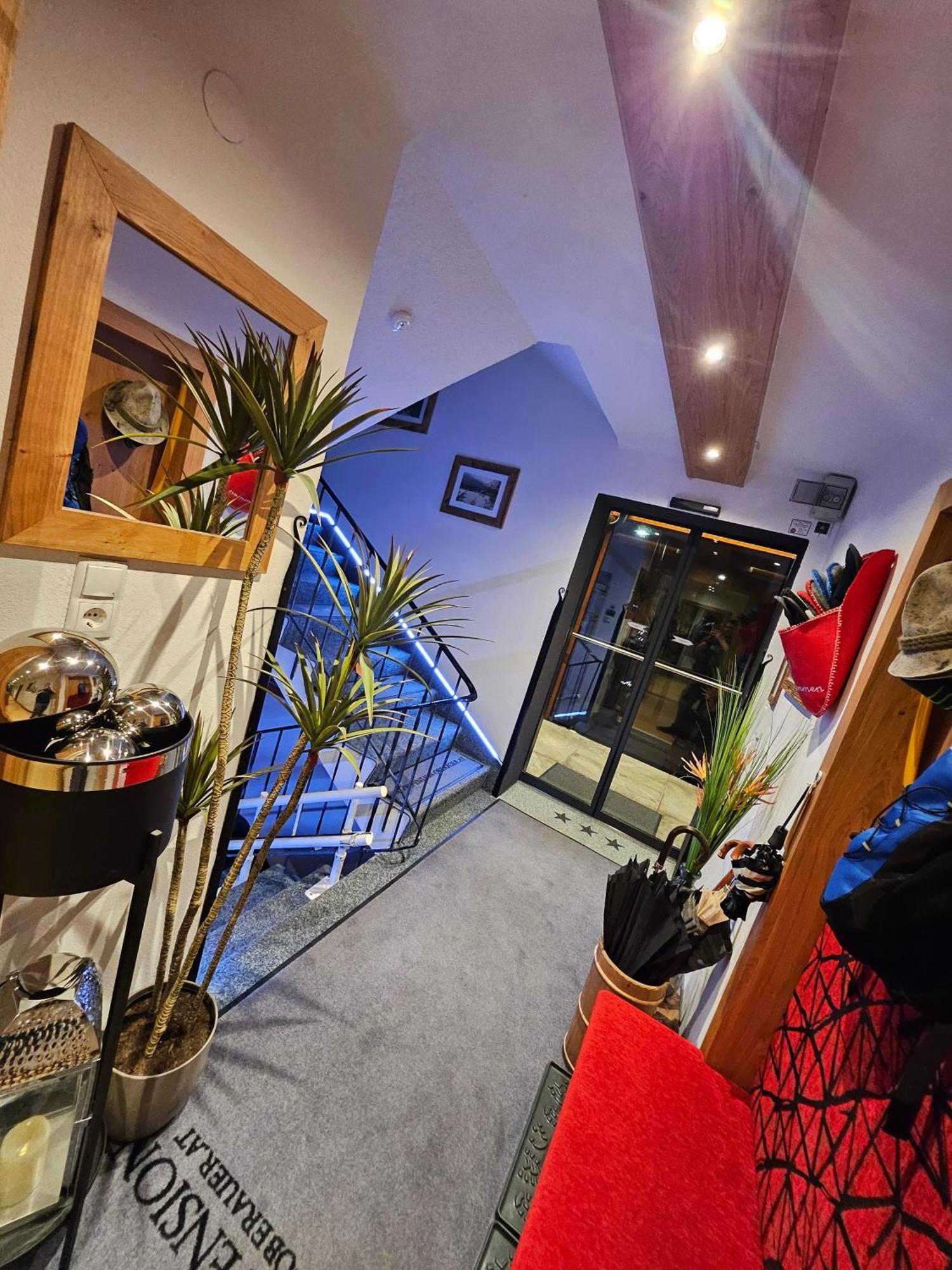 Oberauer Wagrain - Die Eco Familien Hotelpension B&B מראה חיצוני תמונה